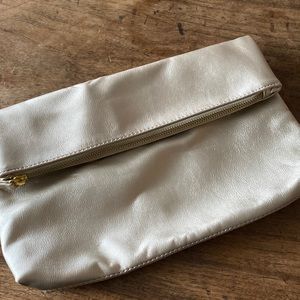 JILLY Box Fawn clutch